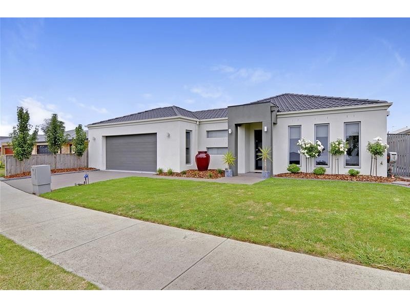 4 Summerhill Road, Traralgon VIC 3844