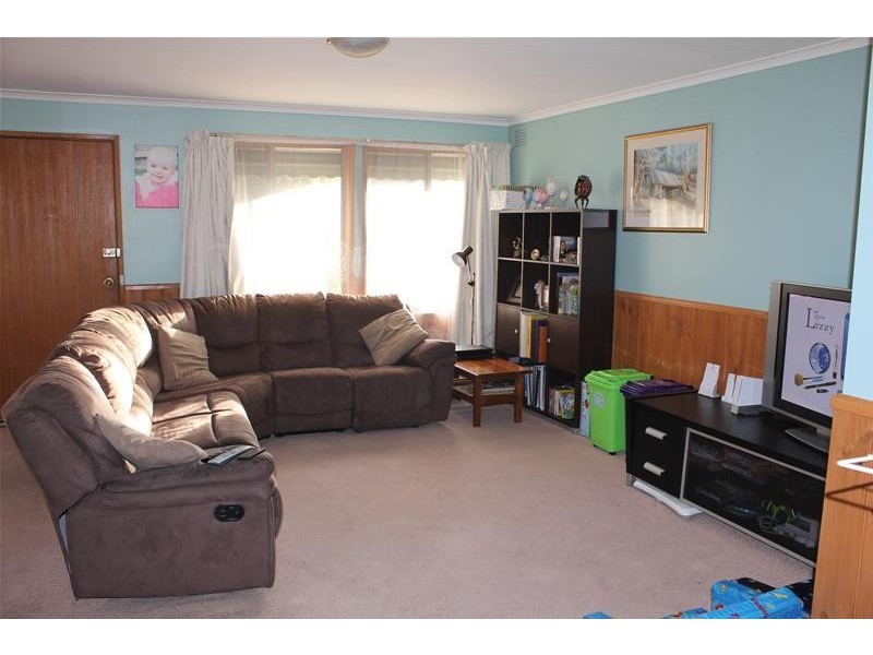 6 Gunyah Grove, Traralgon VIC 3844