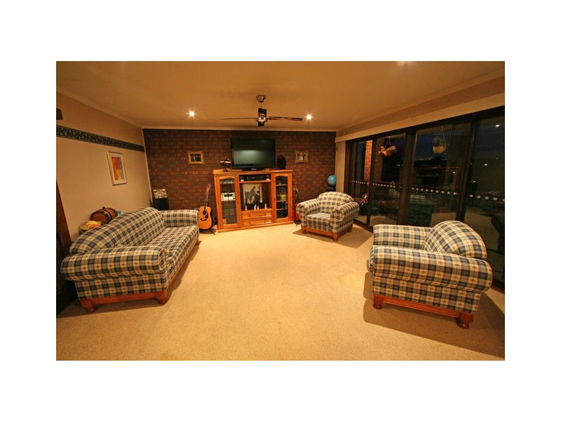 112 Princes Highway, Traralgon VIC 3844