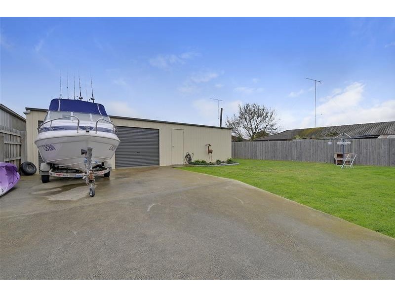 19 Morgan Drive, Traralgon VIC 3844