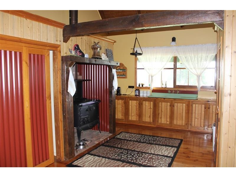 80 Boola Views Road, Tyers VIC 3844