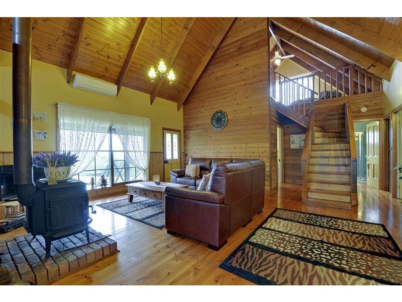 80 Boola Views Road, Tyers VIC 3844