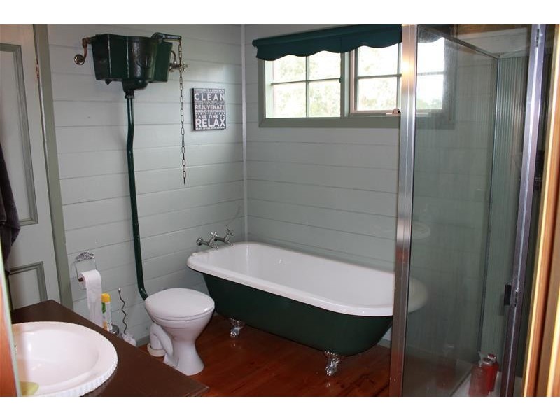 80 Boola Views Road, Tyers VIC 3844