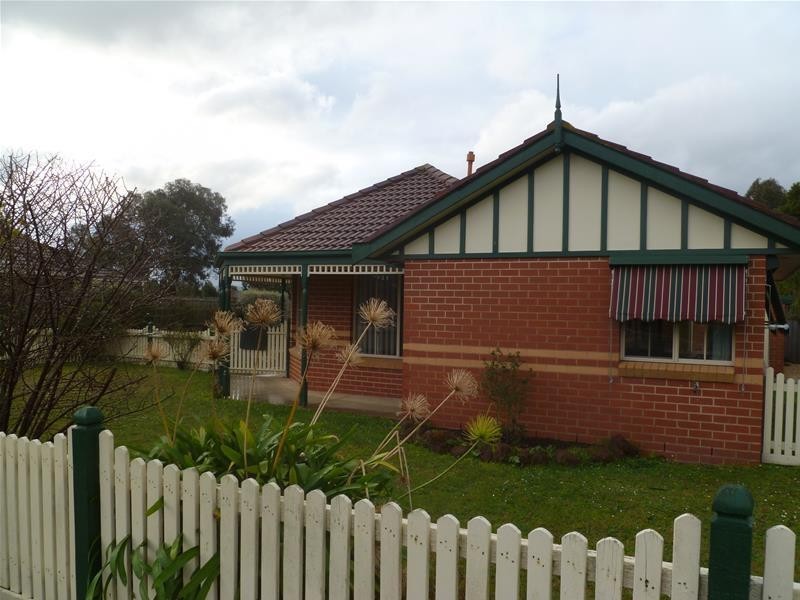 1/71 Swallow Grove, Traralgon VIC 3844