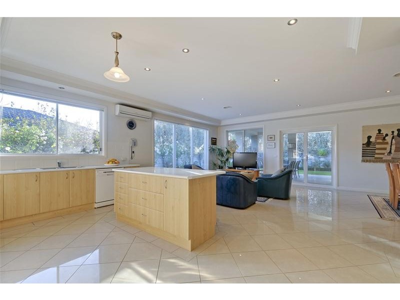 32 Kassandra Drive, Traralgon VIC 3844