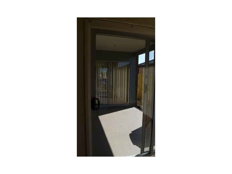 24 Roscommon Drive, Traralgon VIC 3844