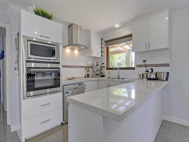 12 MacDougal Court, Traralgon VIC 3844