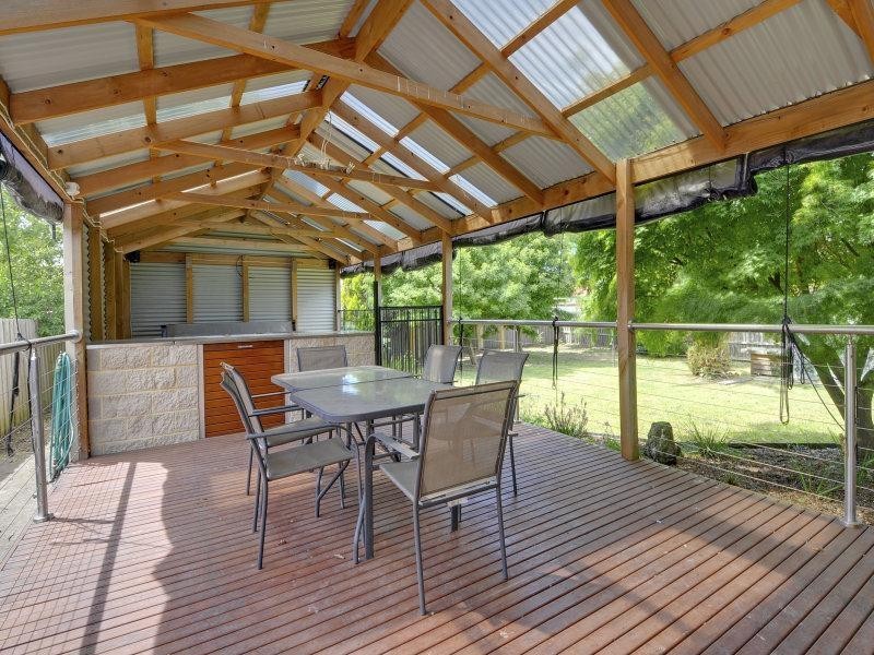 12 MacDougal Court, Traralgon VIC 3844