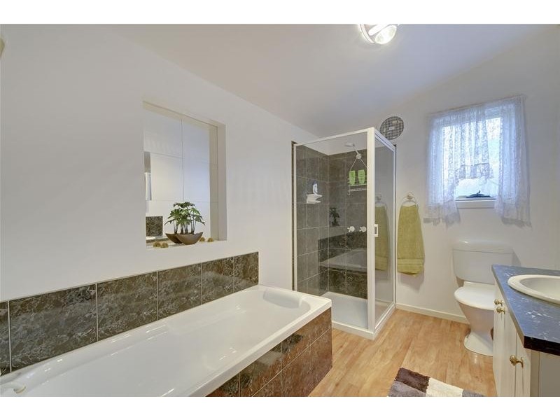 92 Traralgon Maffra Road, Glengarry VIC 3854