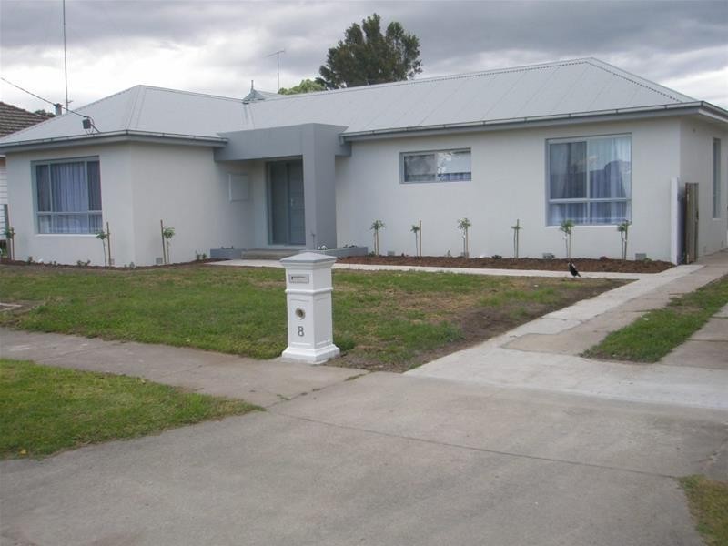 8 Clift Court, Traralgon VIC 3844