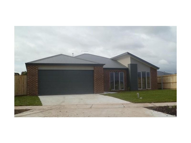 91 Hammersmith Circuit, Traralgon VIC 3844