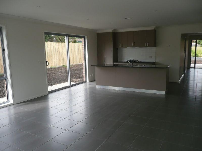 2 Baranbali Court, Churchill VIC 3842