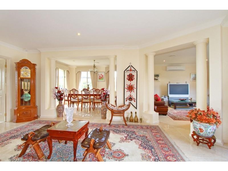 4 Dampier Close, Traralgon VIC 3844