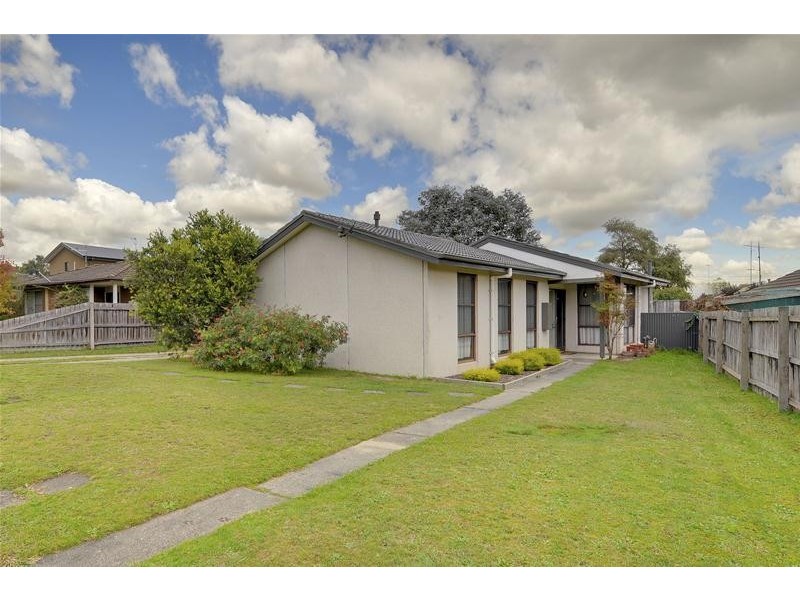 60 Maple Crescent, Churchill VIC 3842
