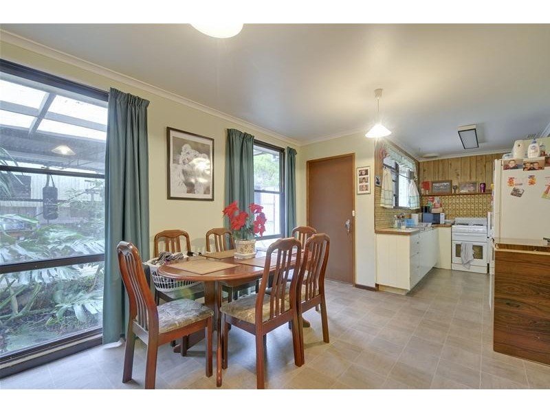 60 Maple Crescent, Churchill VIC 3842