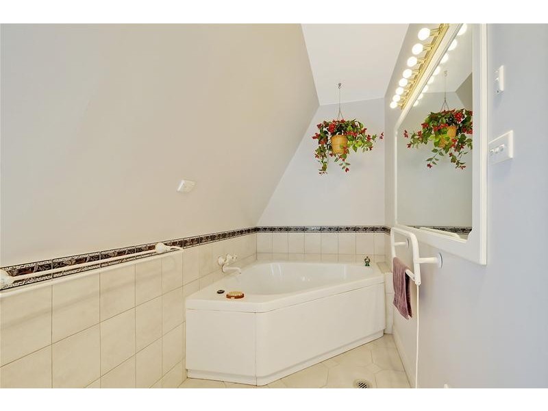 25 Hoven Drive, Traralgon VIC 3844