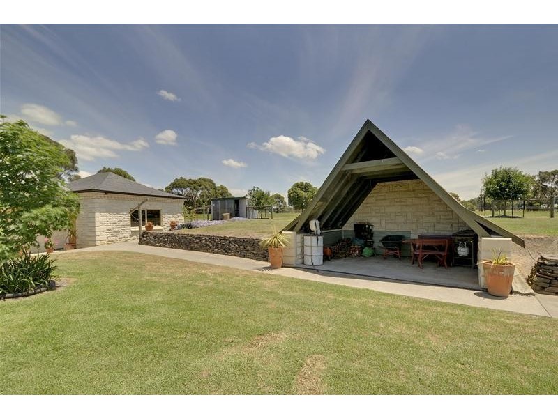 25 Hoven Drive, Traralgon VIC 3844
