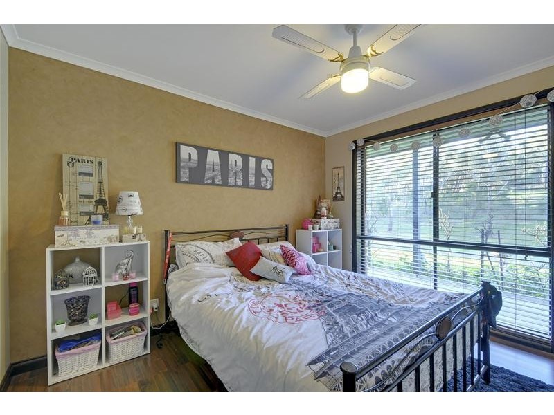 75 Glanville Crescent, Hazelwood North VIC 3840