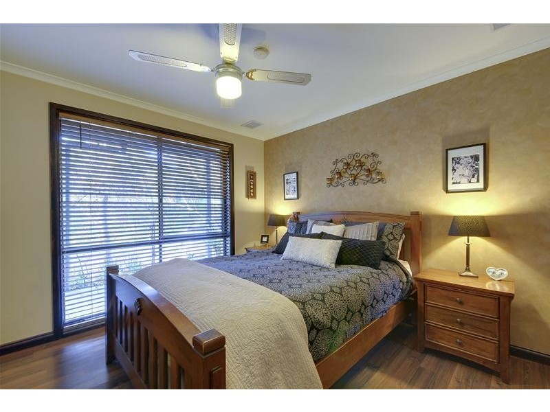 75 Glanville Crescent, Hazelwood North VIC 3840