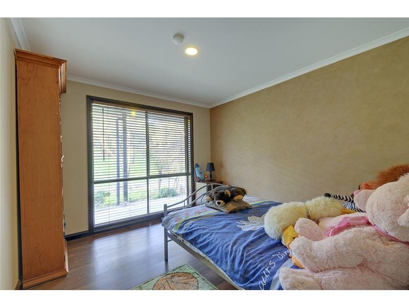 75 Glanville Crescent, Hazelwood North VIC 3840