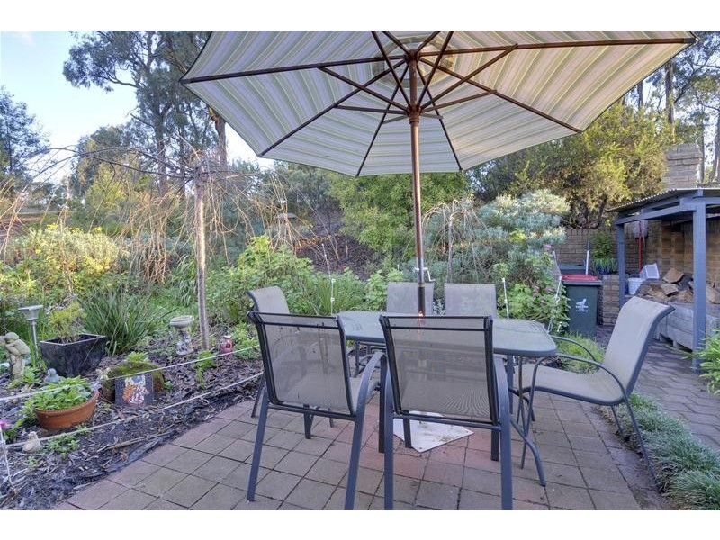 75 Glanville Crescent, Hazelwood North VIC 3840