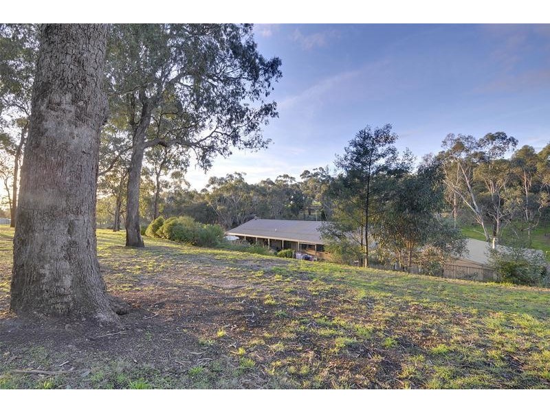 75 Glanville Crescent, Hazelwood North VIC 3840