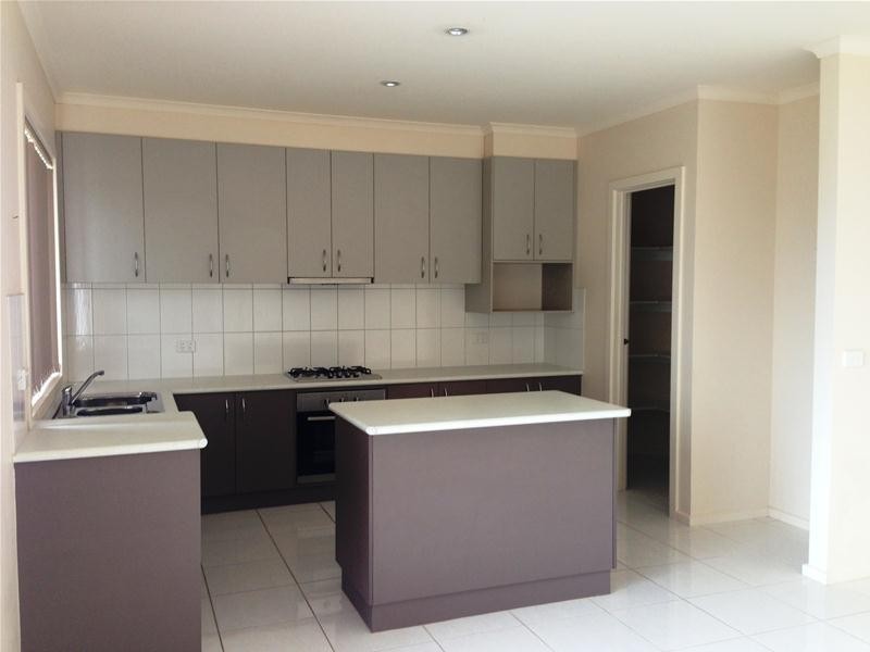 6 Huntingfield Close, Traralgon VIC 3844