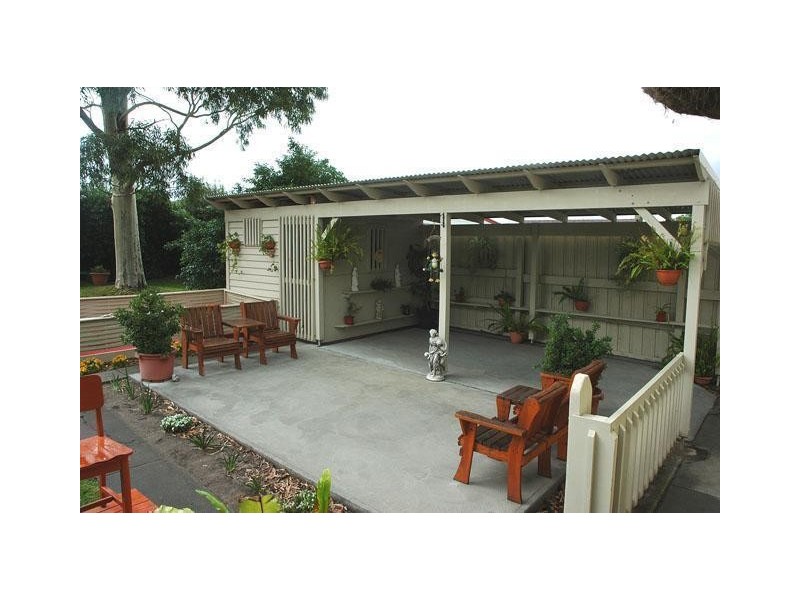 4 Lyndon Crescent, Traralgon VIC 3844