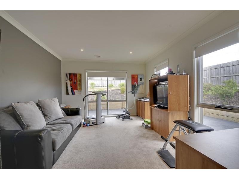 7 Lawn Avenue, Traralgon VIC 3844