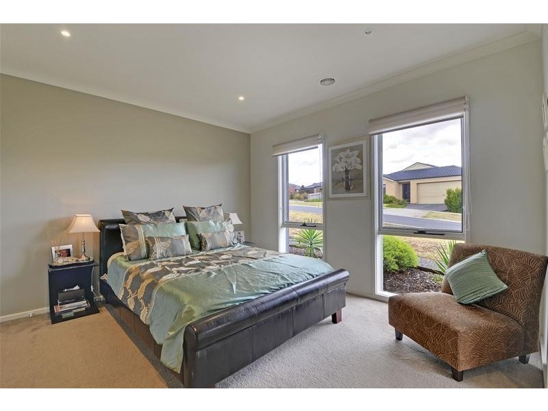 7 Lawn Avenue, Traralgon VIC 3844