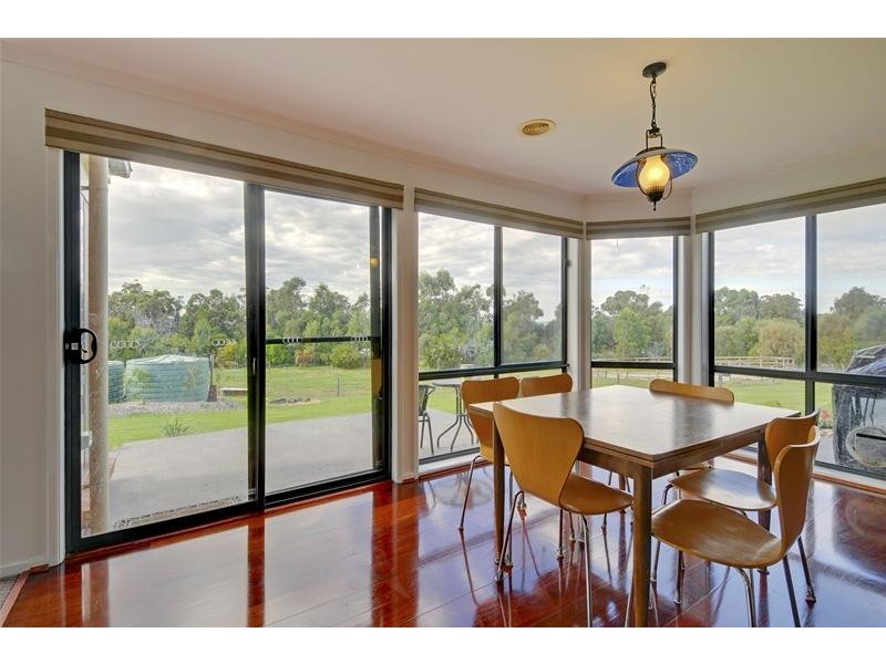 10 Hilsley Court, Toongabbie VIC 3856