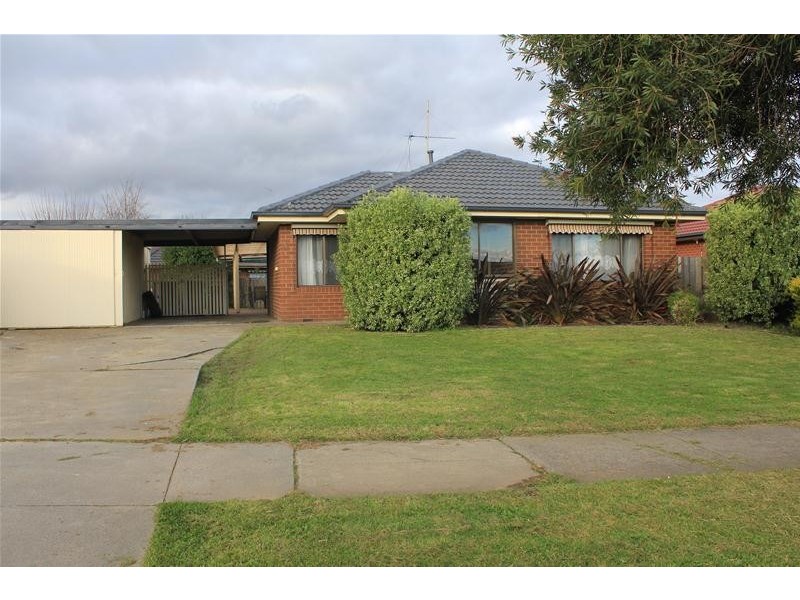 6 Gunyah Grove, Traralgon VIC 3844