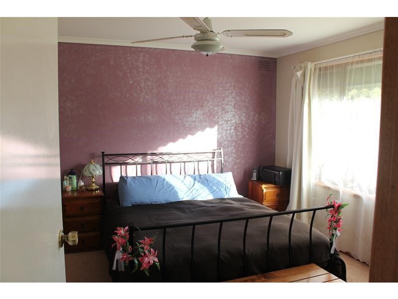 6 Gunyah Grove, Traralgon VIC 3844