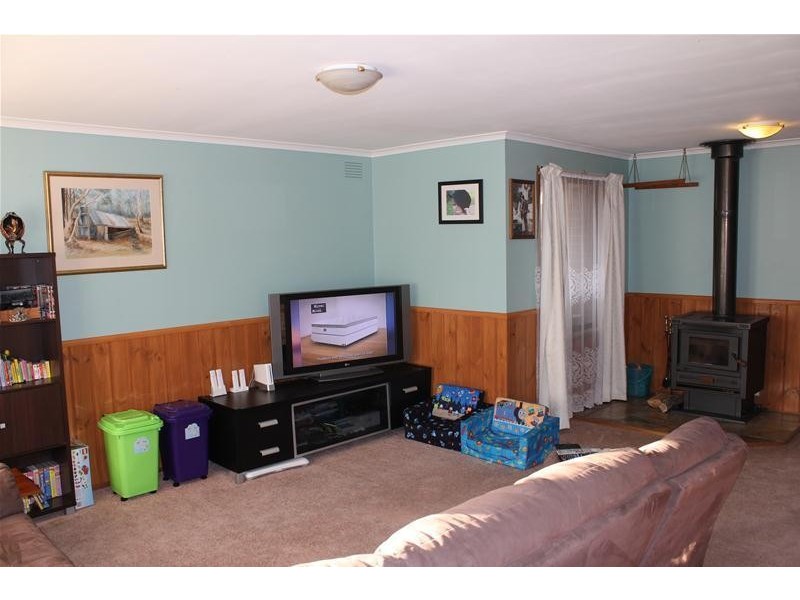 6 Gunyah Grove, Traralgon VIC 3844