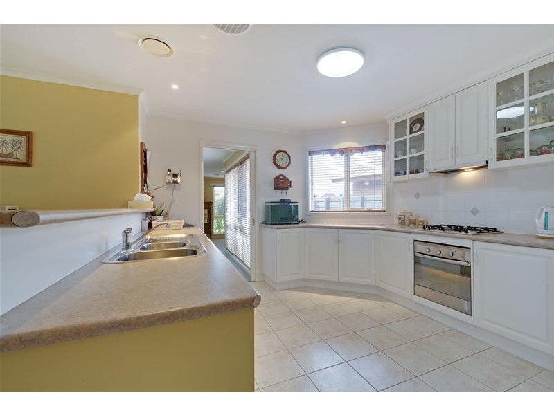 10 Oxley Court, Traralgon VIC 3844