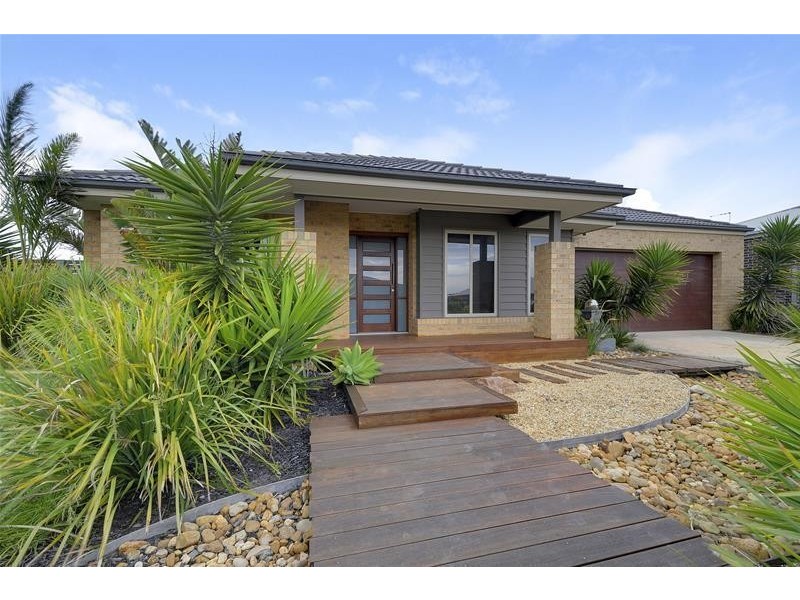 4 Kangaroo Grass Rise, Traralgon VIC 3844