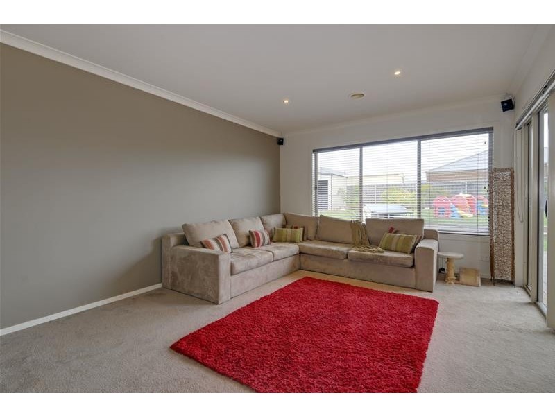 4 Kangaroo Grass Rise, Traralgon VIC 3844