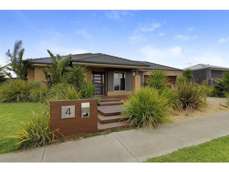 4 Kangaroo Grass Rise, Traralgon VIC 3844