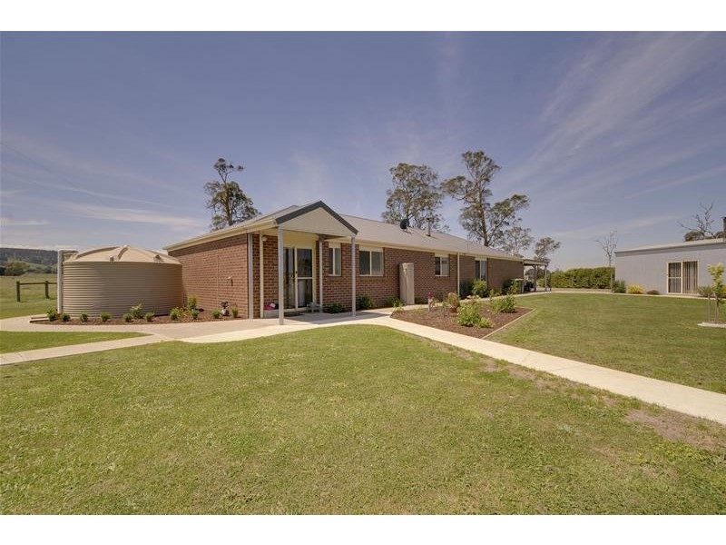 133 Littles Lane, Tyers VIC 3844