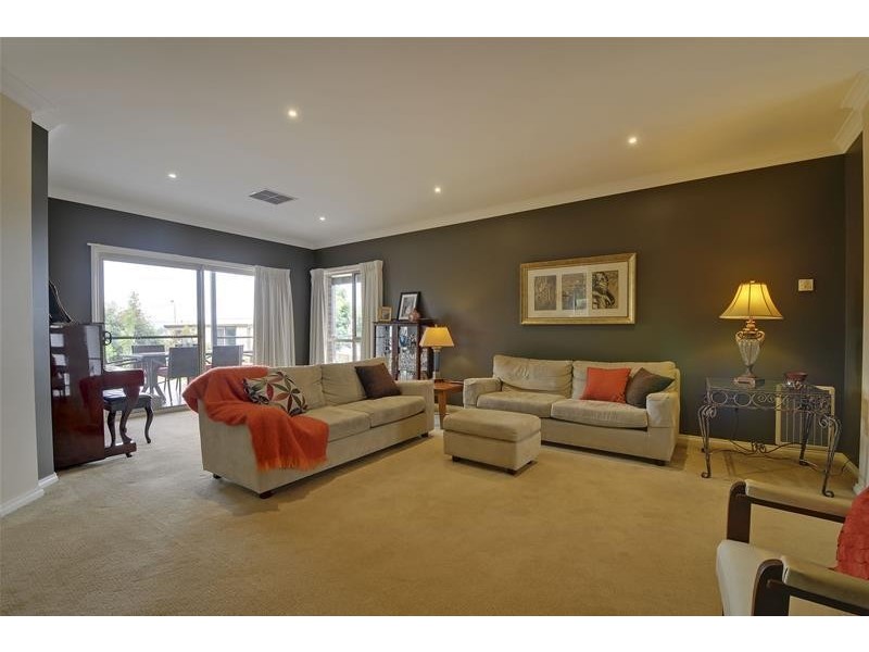 37 Notting Hill, Traralgon VIC 3844