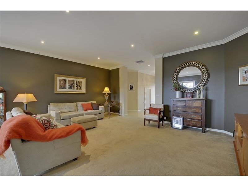 37 Notting Hill, Traralgon VIC 3844