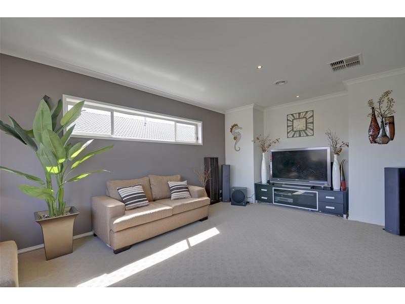 35 Donegal Avenue, Traralgon VIC 3844