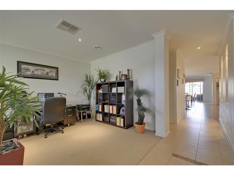 35 Donegal Avenue, Traralgon VIC 3844