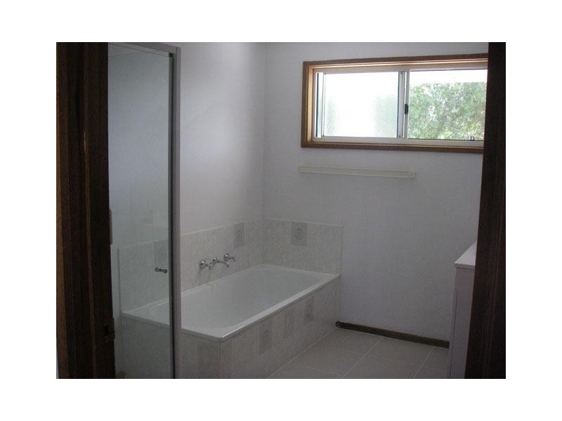 15 Kyne Street, Glengarry VIC 3854