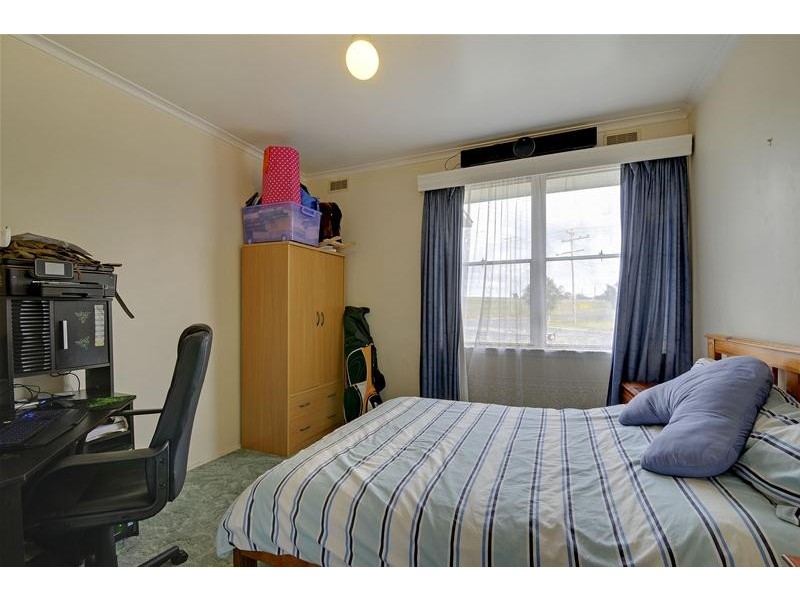 1 McNairn Road, Traralgon VIC 3844