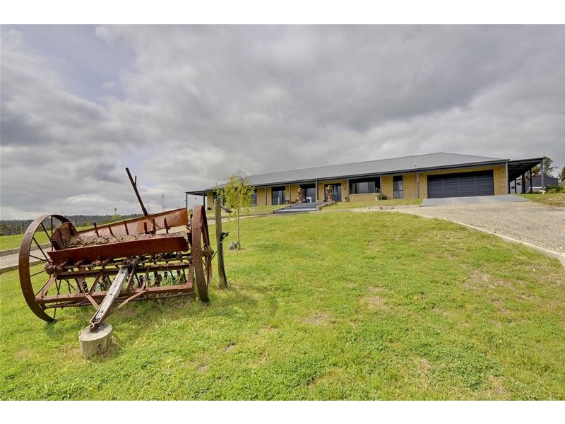 230 Traralgon Balook Road, Traralgon South VIC 3844