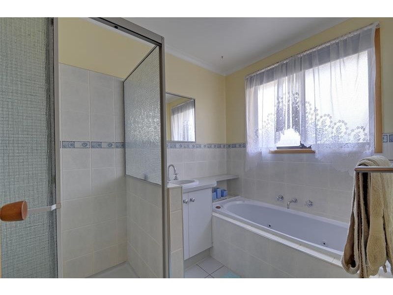 3 Wingan Way, Morwell VIC 3840