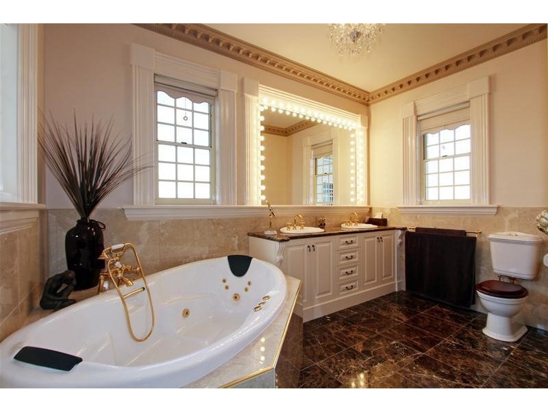 7 Rothbury Place, Traralgon VIC 3844