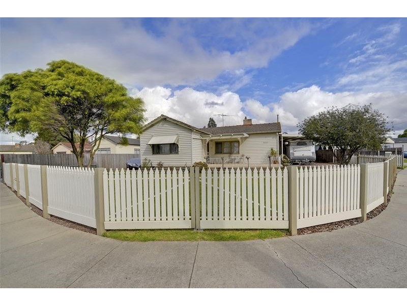 13 Catterick Crescent, Traralgon VIC 3844