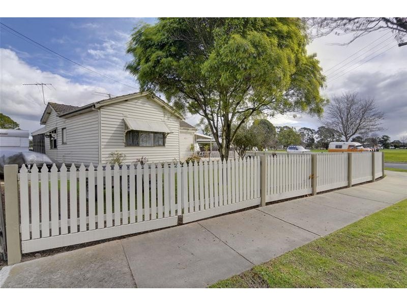13 Catterick Crescent, Traralgon VIC 3844